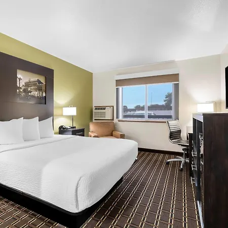Super 8 By Wyndham La Crosse Hotel Exterior photo