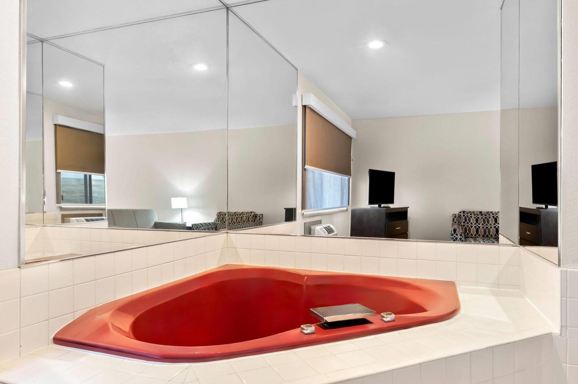 Hotel Super 8 By Wyndham La Crosse