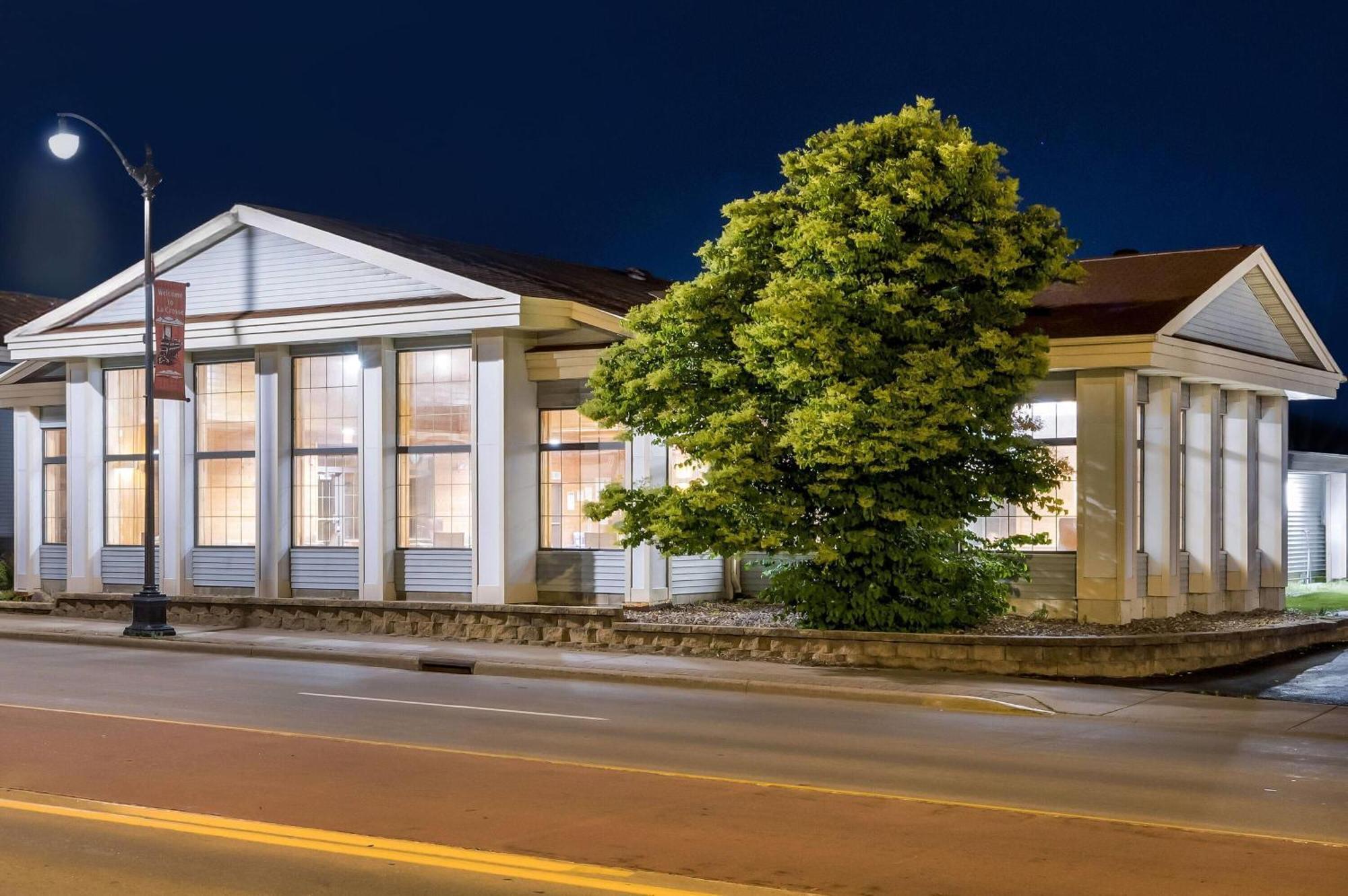 Hotel Super 8 By Wyndham